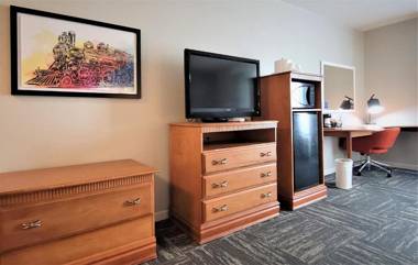 Hampton Inn Hays-North of I-70