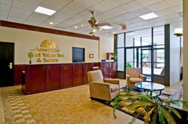 Americas Best Value Inn & Suites Hesston