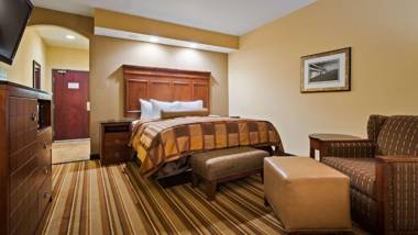 Best Western Premier KC Speedway Inn & Suites