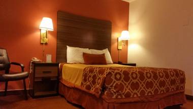 American Inn Of Liberal