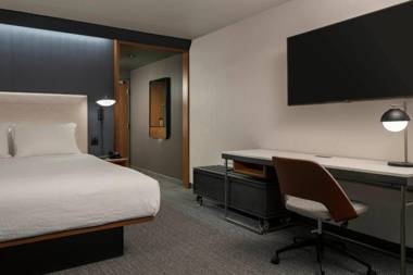 Courtyard by Marriott Manhattan