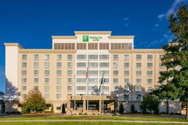 Holiday Inn Hotel & Suites Overland Park-West an IHG Hotel