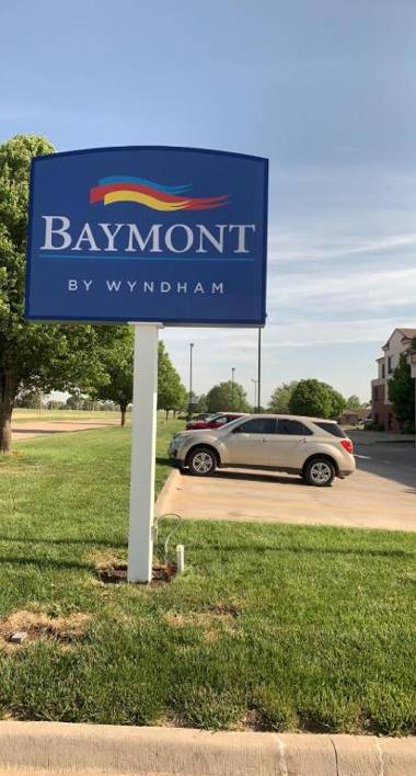 Baymont by Wyndham Pratt