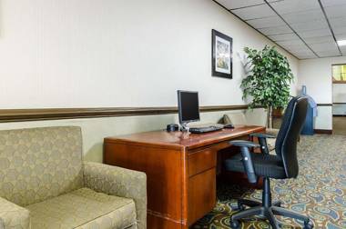 Quality Inn & Suites Salina