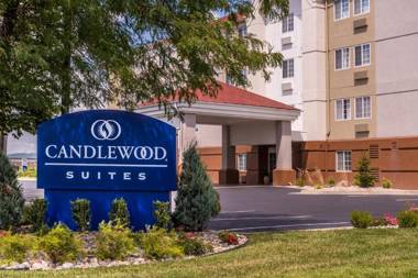 Candlewood Suites - Topeka West an IHG Hotel