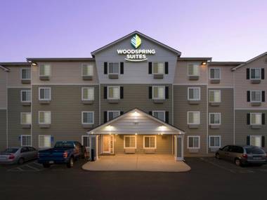 WoodSpring Suites Topeka