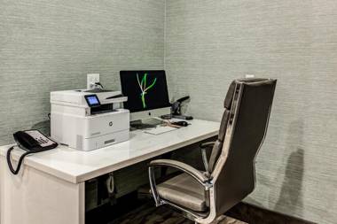 Hilton Garden Inn Topeka