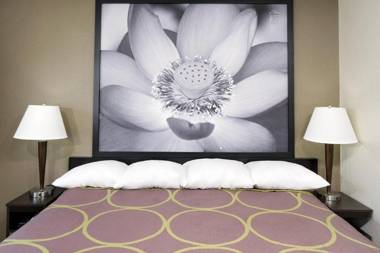 Super 8 by Wyndham Florence