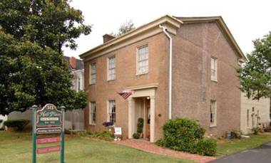 Hall Place Bed & Breakfast