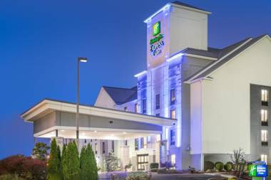 Holiday Inn Express Hotel & Suites Louisville East an IHG Hotel