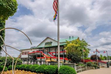 FRONTDESK NuLu Apts Louisville