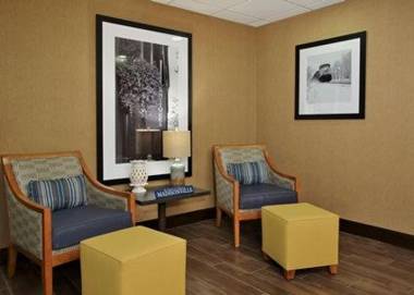 Hampton Inn & Suites Madisonville