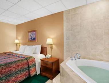 Days Inn by Wyndham Madisonville