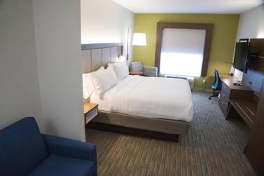 Holiday Inn Express & Suites Alexandria an IHG Hotel