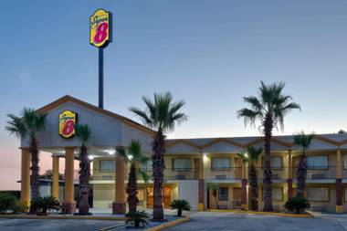 Super 8 by Wyndham Breaux Bridge