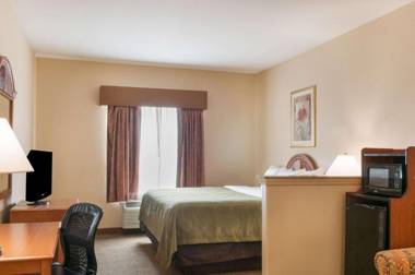 Quality Inn & Suites Houma