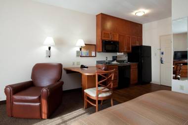 Candlewood Suites New Iberia an IHG Hotel