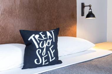 MOXY New Orleans Downtown/French Quarter Area