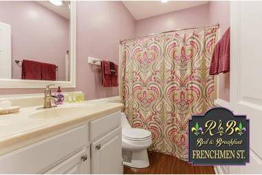 R&B Award Winning B&B - Adult Only