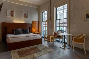 Selina Catahoula New Orleans