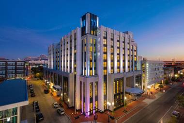 The Higgins Hotel New Orleans Curio Collection By Hilton