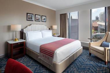 The Higgins Hotel New Orleans Curio Collection By Hilton