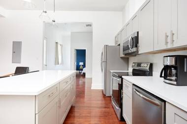 Sonder at Delachaise Row