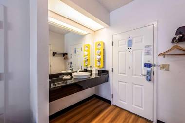 Motel 6-Shreveport LA