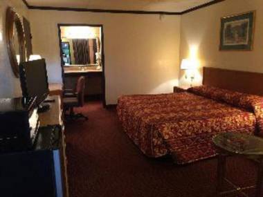 Regency Inn & Suites