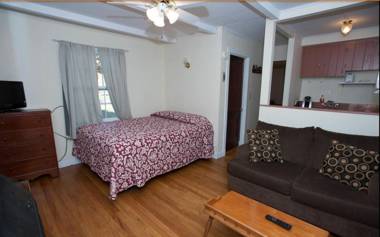 Eden Village Motel and Cottages