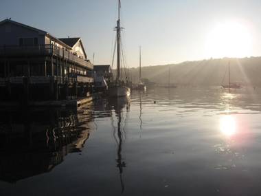Fisherman's Wharf Inn
