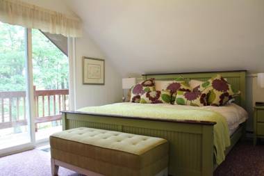 Unity College: Sky Lodge