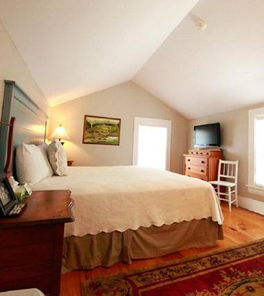 Abalonia Inn