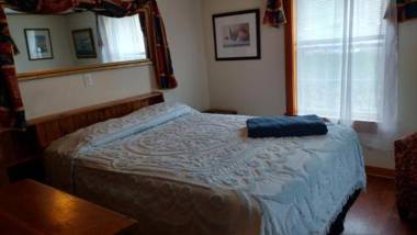 Little Miss Cottages