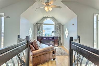 Sun-Soaked Coastal Cottage with Deck and Walk to Beach