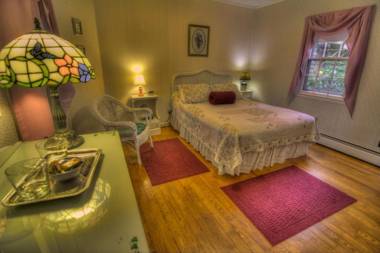 Alamoosook Lakeside Inn Orland