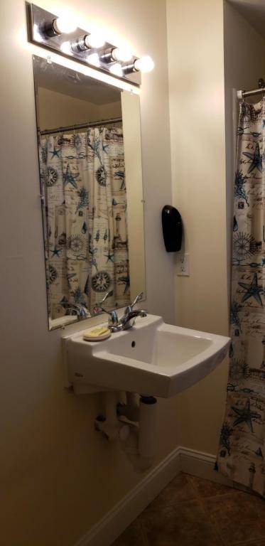 Elmere House Bed & Breakfast