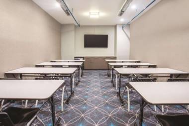 La Quinta by Wyndham Inner Harbor Downtown