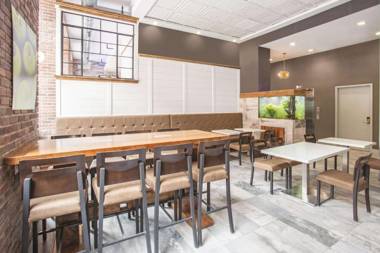 La Quinta by Wyndham Inner Harbor Downtown