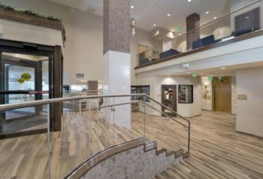 Candlewood Suites Baltimore - Inner Harbor an IHG Hotel