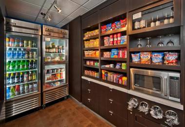 Courtyard by Marriott Frederick