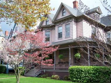 Hollerstown Hill Bed and Breakfast