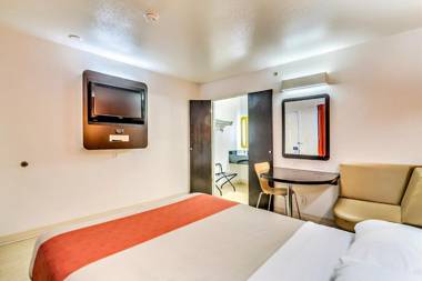 Motel 6-Linthicum Heights MD - BWI Airport