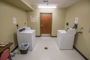 A119 Studio Lake View