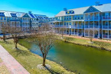 Sunset Island - 9 Canal Side Mews