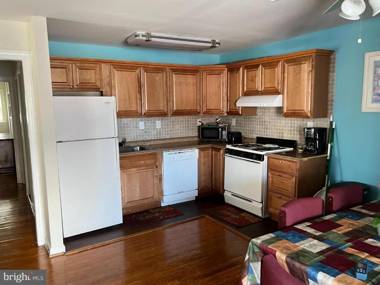 Crystal Sands Apartments