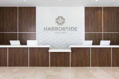 Harborside Hotel