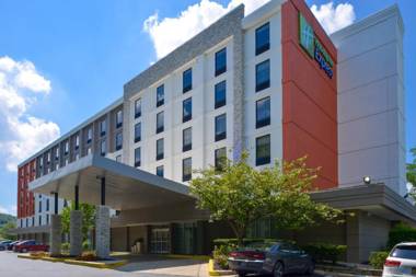 Holiday Inn Express Towson- Baltimore North an IHG Hotel