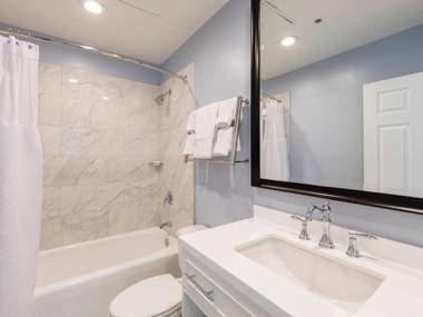 Marriott Vacation Club Pulse at Custom House Boston