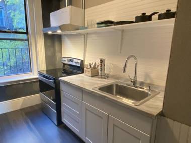 5-23 Perfect Downtown Studio for Two!